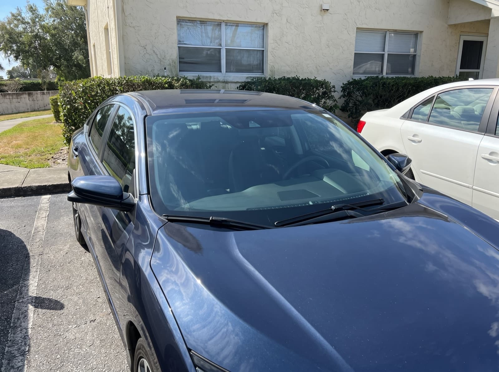 Mobile windshield replacement completed in Altamonte Springs, Florida by Bang AutoGlass