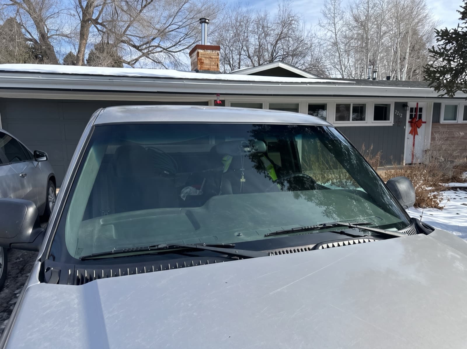 Completed mobile windshield replacement in Flagstaff, Arizona