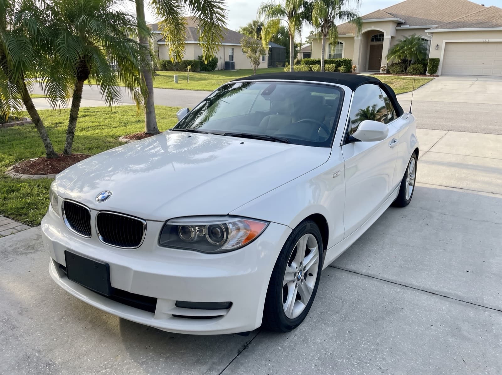 Mobile windshield replacement completed in Fort Pierce, Florida by Bang AutoGlass
