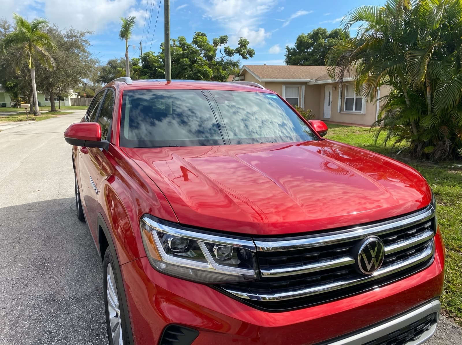 Mobile windshield replacement completed in Hollywood, Florida by Bang AutoGlass