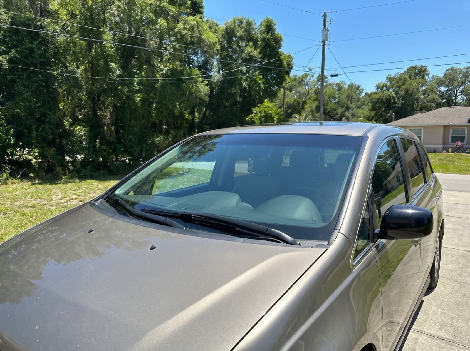 Mobile windshield replacement completed in Inverness, Florida by Bang AutoGlass