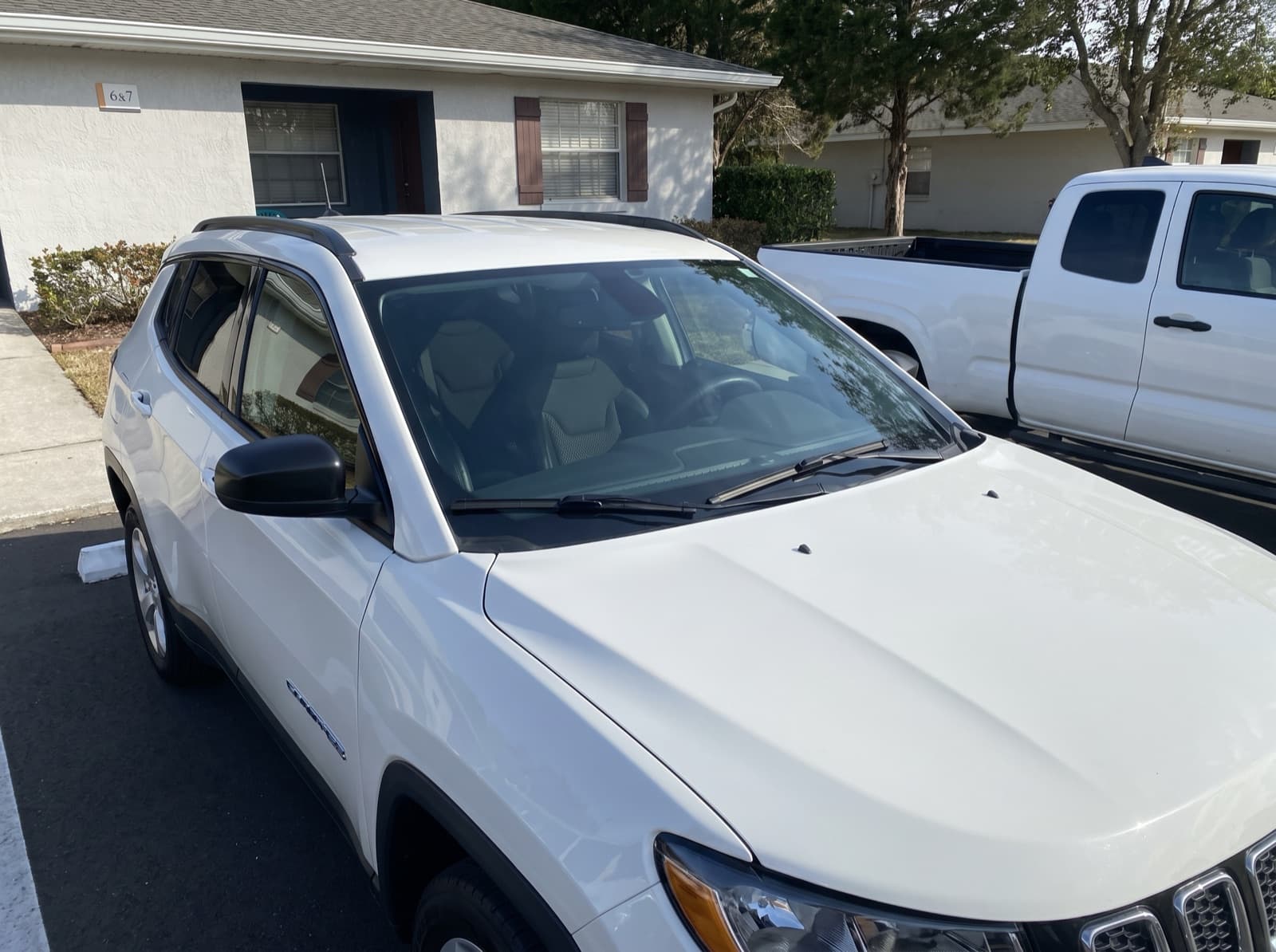 Mobile windshield replacement completed in Leesburg, Florida by Bang AutoGlass