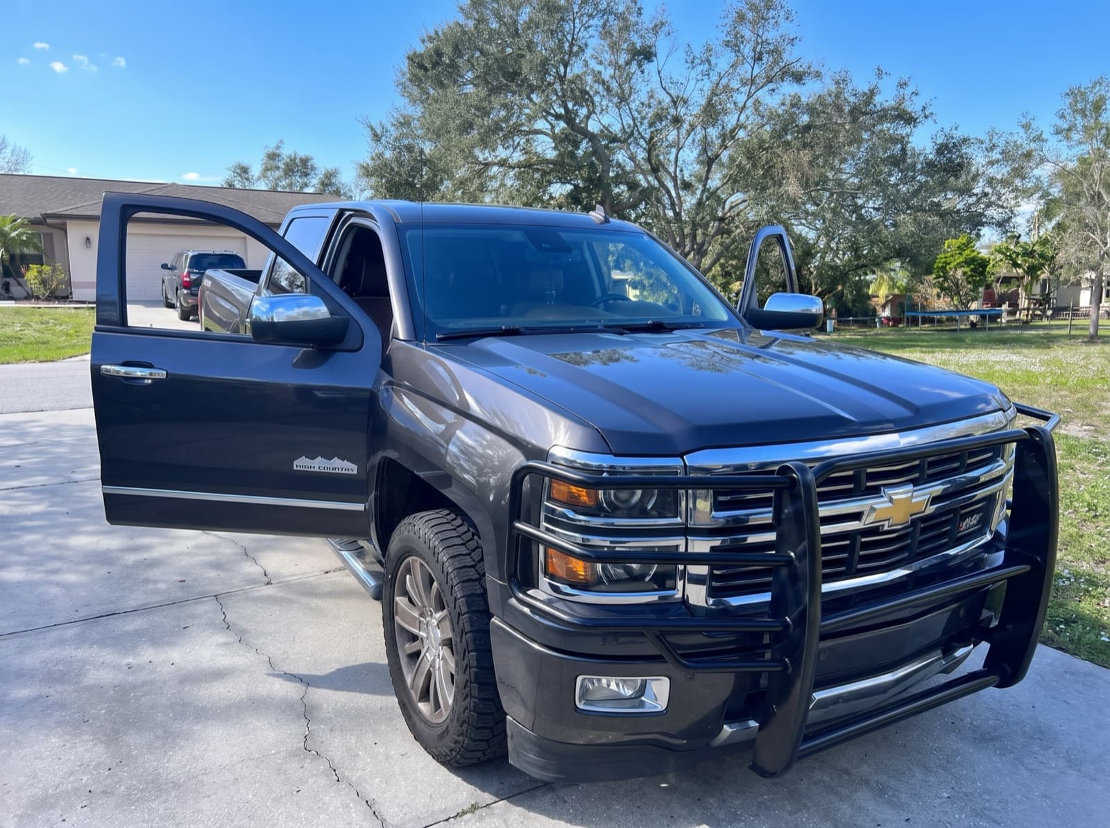 Mobile windshield replacement completed in North Port, Florida by Bang AutoGlass