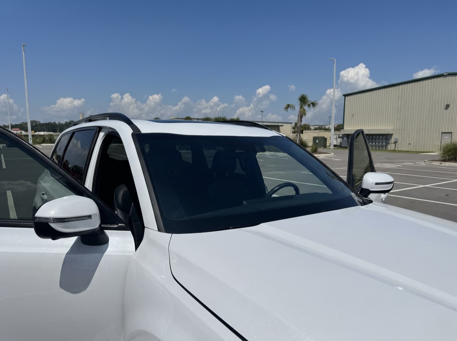 Mobile windshield replacement completed in Ocala, Florida by Bang AutoGlass