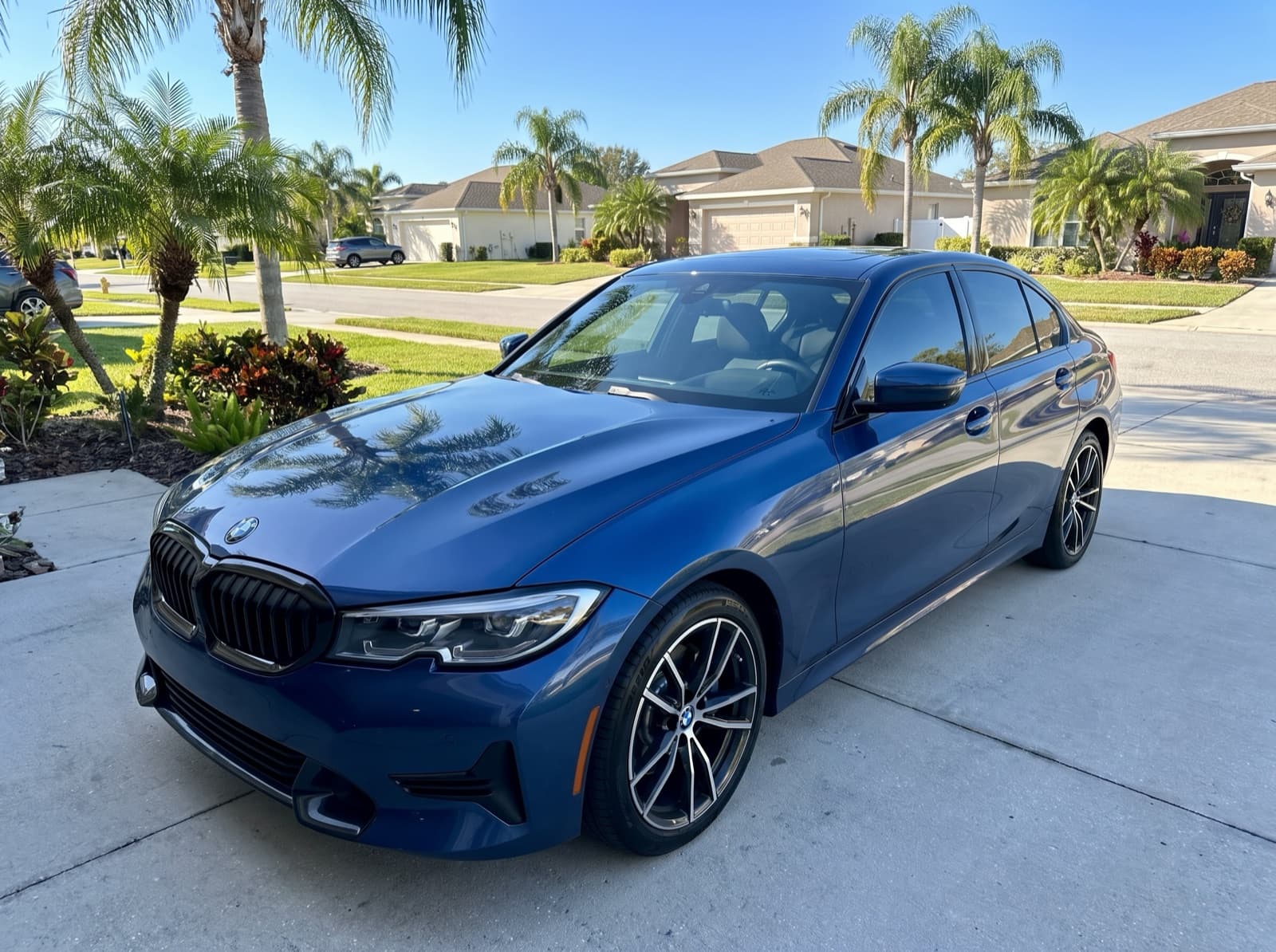 Mobile windshield replacement completed in Pinellas Park, Florida by Bang AutoGlass
