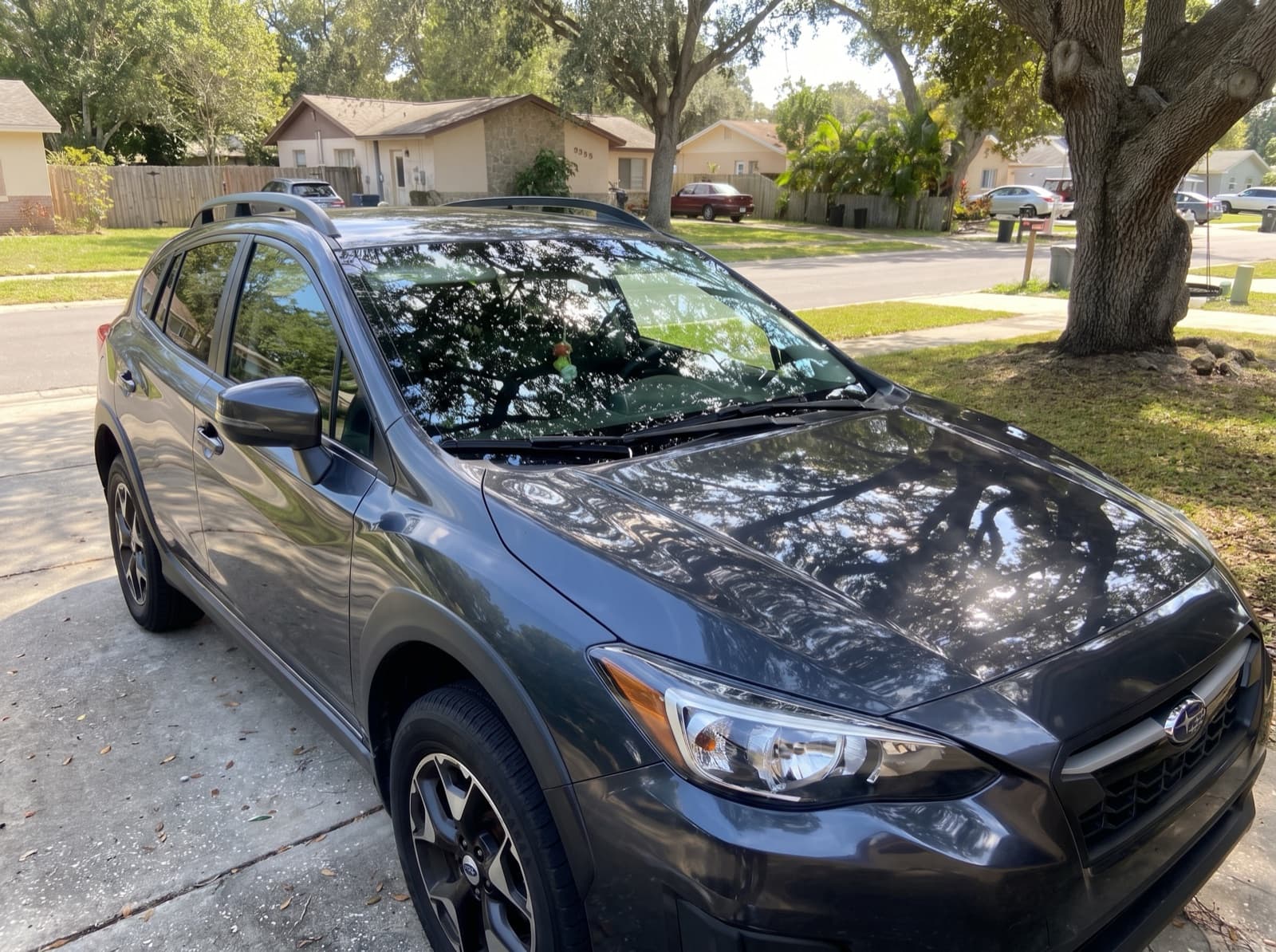 Mobile windshield replacement completed in Seminole, Florida by Bang AutoGlass