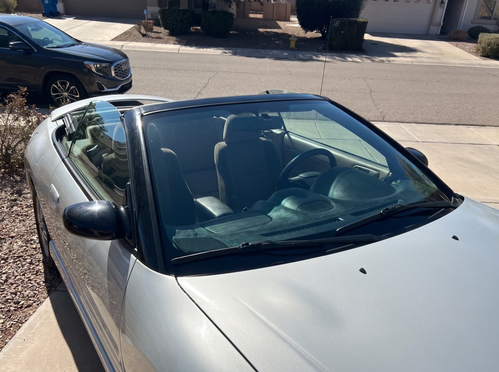 Mobile windshield replacement completed in Sierra Vista, Arizona by Bang AutoGlass