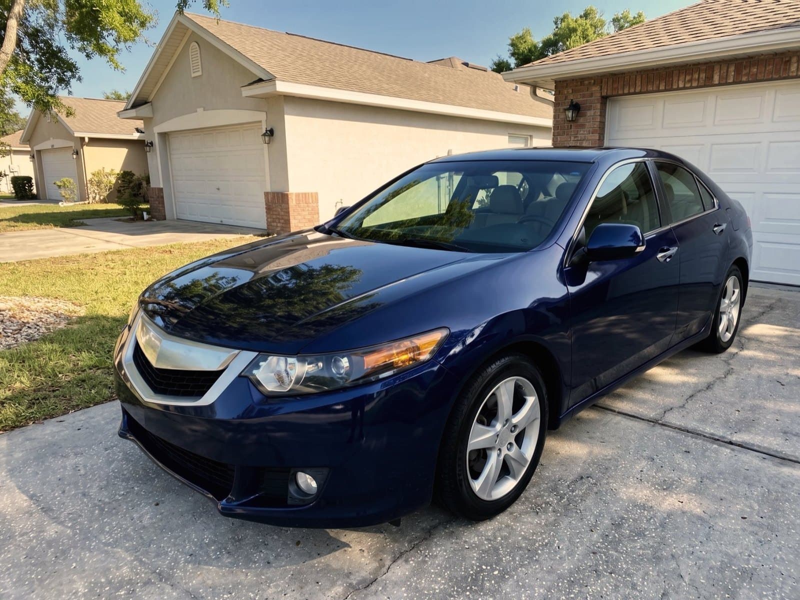 A vehicle after a Bang AutoGlass mobile glass job in Apopka, Florida