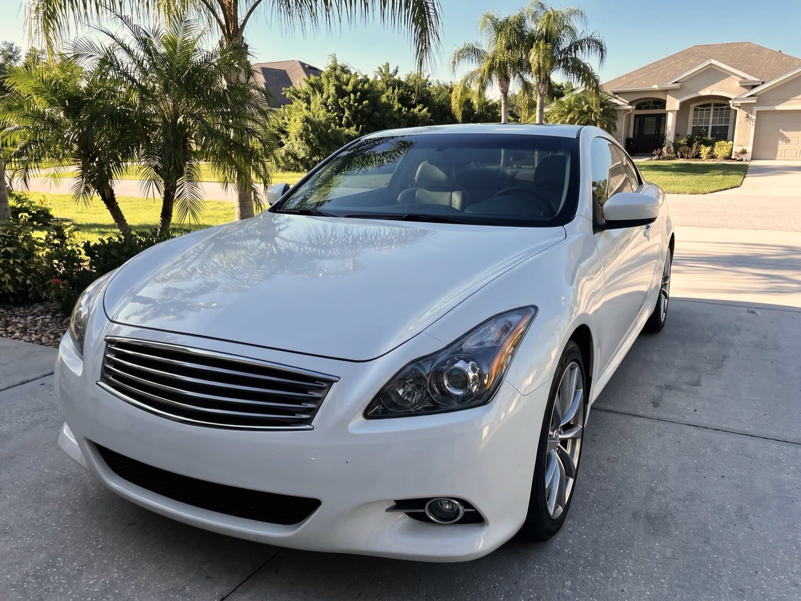 A vehicle after a Bang AutoGlass mobile glass job in Bartow, Florida