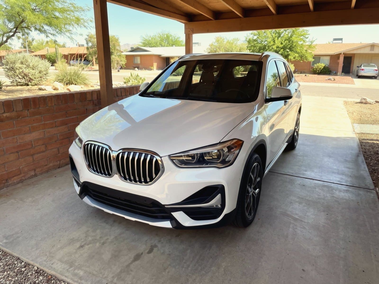 A vehicle after a Bang AutoGlass mobile glass job in Tucson, Arizona
